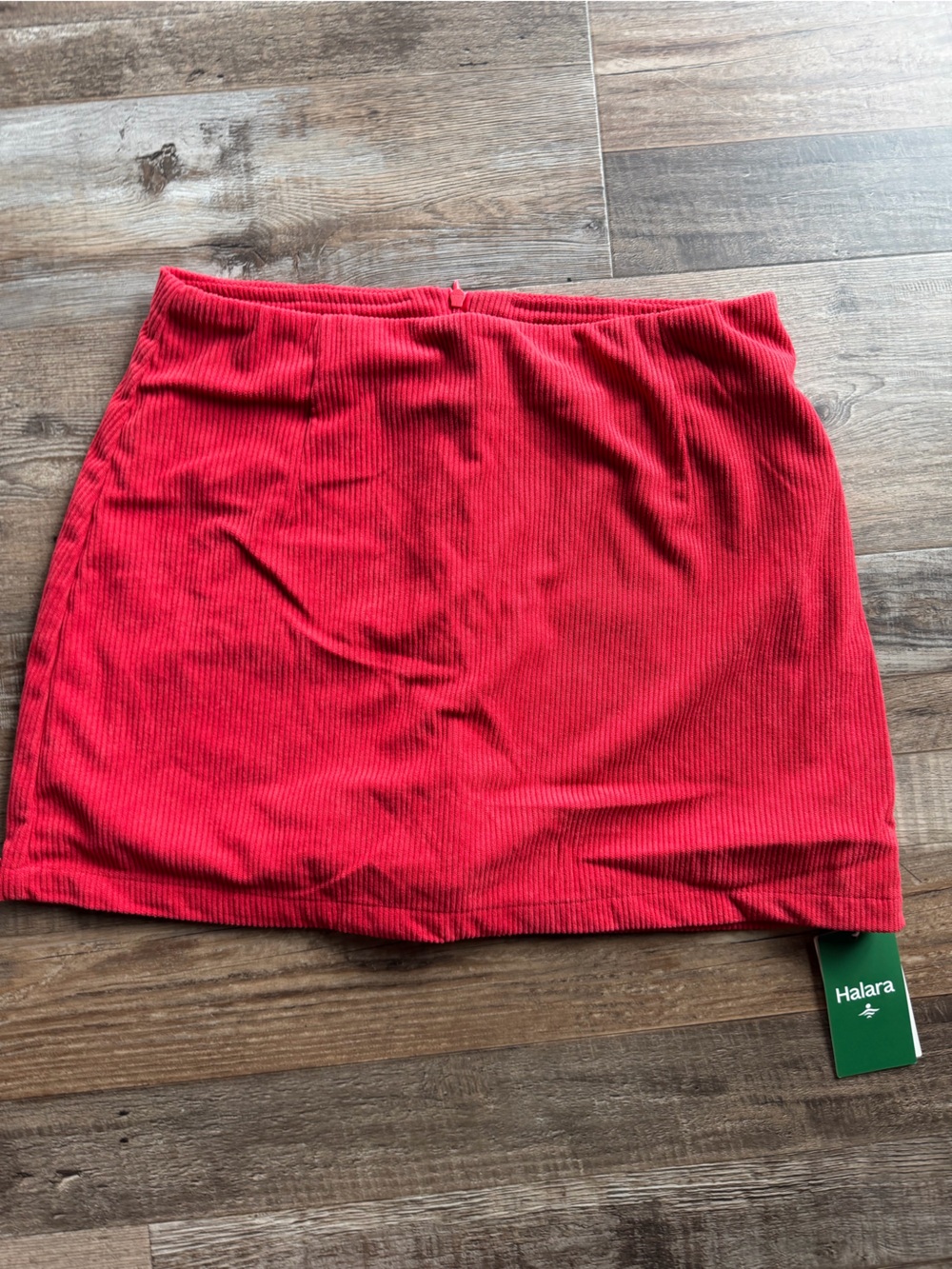 HALARA soft corduroy Skirt - Red- back zip, some stretch in waist- NWT-